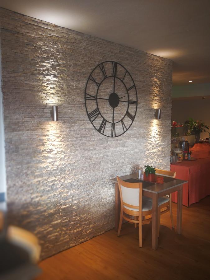 Limbacher Hof Landgasthof & Restaurant Limbach  ภายนอก รูปภาพ
